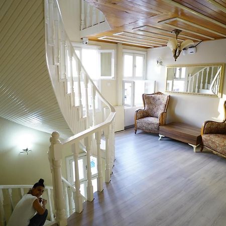 Lafontaine Konak Otel Муданья Экстерьер фото
